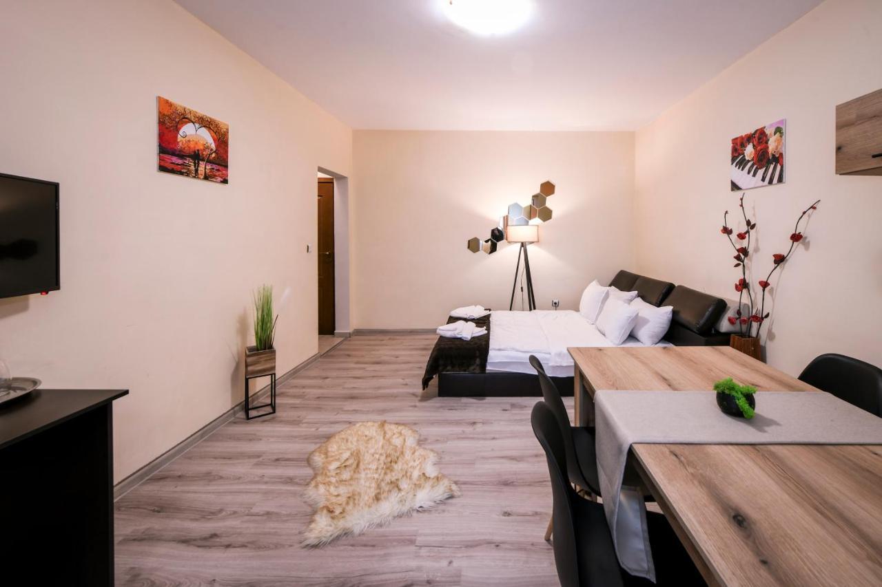 Family Hotel Ski Lift Hotel Bansko Extérieur photo